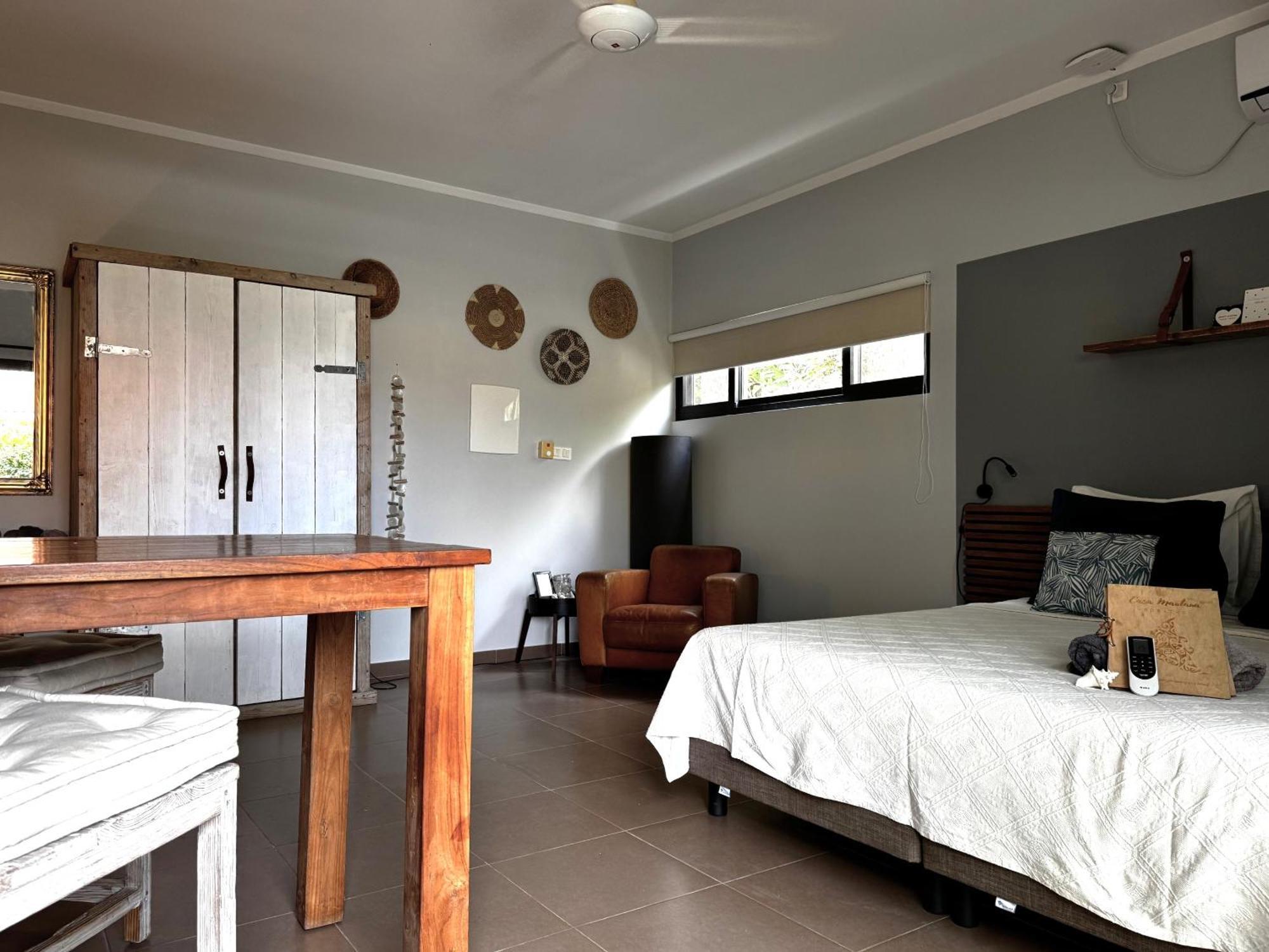 クラレンダイク Casa Mantana Bonaire Bed & Breakfast エクステリア 写真